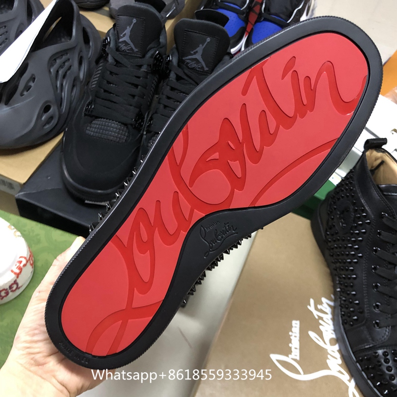 C-hristain L-ouboutain Spikes High Black (14)