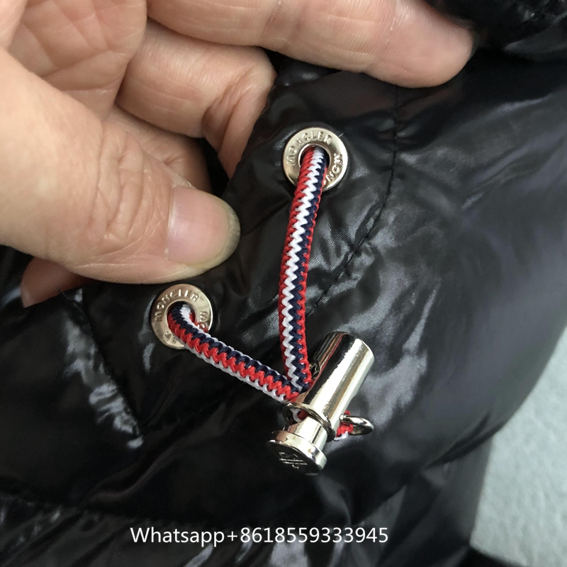 Moncler Corydale Short Down Jacket (8)