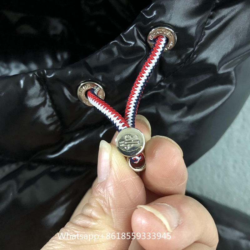 Moncler Corydale Short Down Jacket (9)