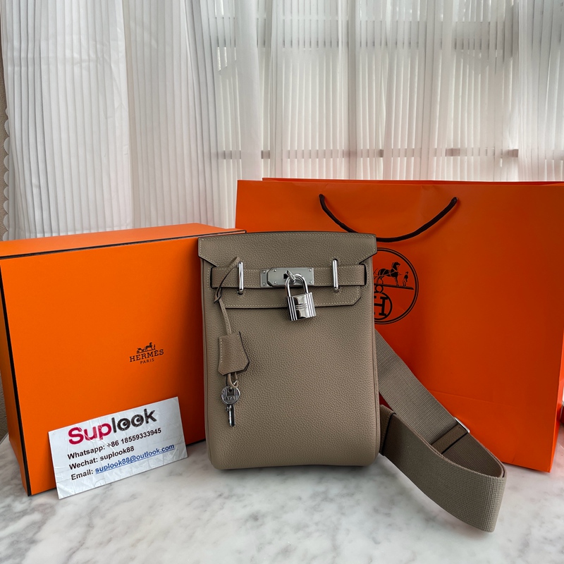 Hermes Zip Tablet Pouch (2)