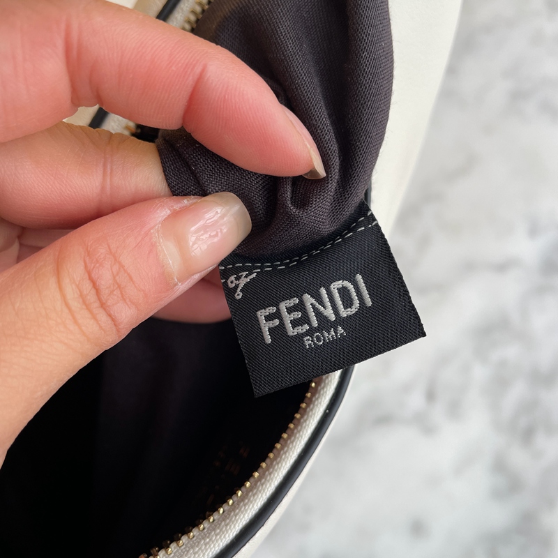 Fendigraphy Small White Leather Bag (22)