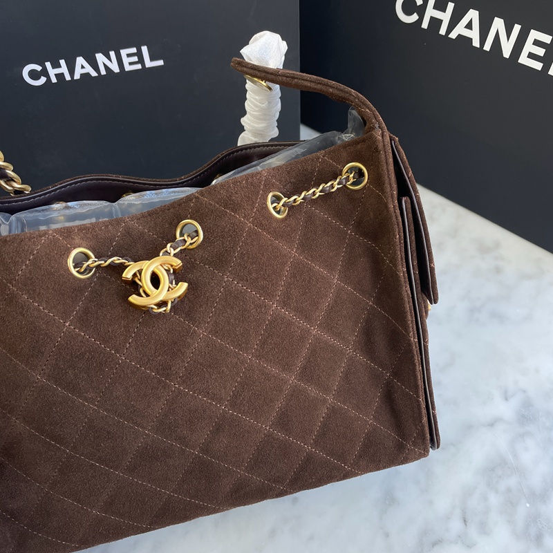Chanel 25 Brown Suede Small (4)