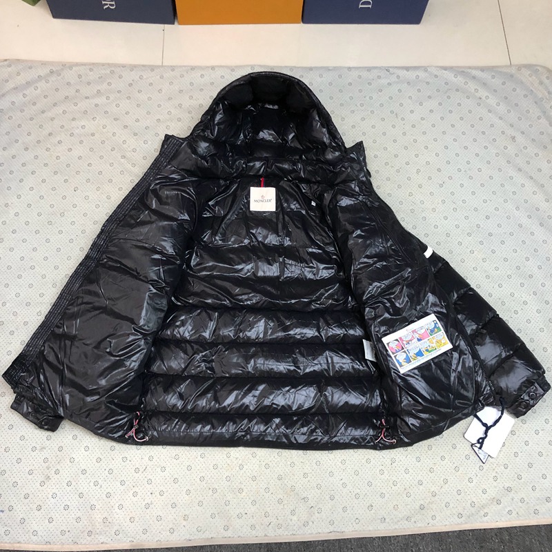 Moncler Quilted Shell Hooded Down Black Jacket (26)