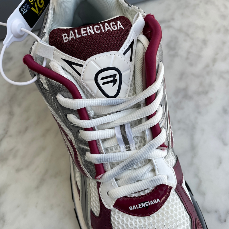 Balenciaga Runner Burgundy Grey (11)