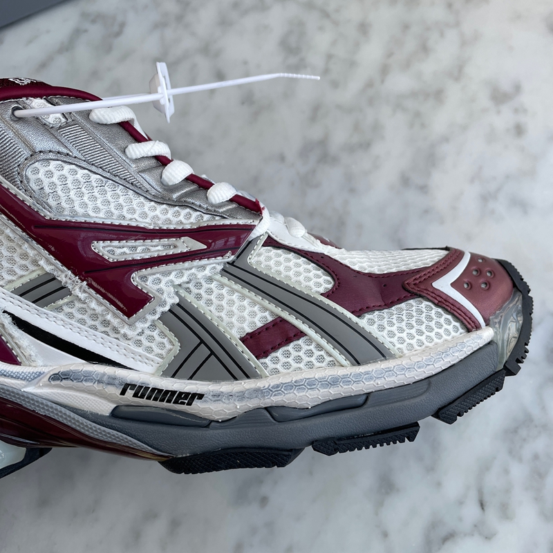 Balenciaga Runner Burgundy Grey (5)