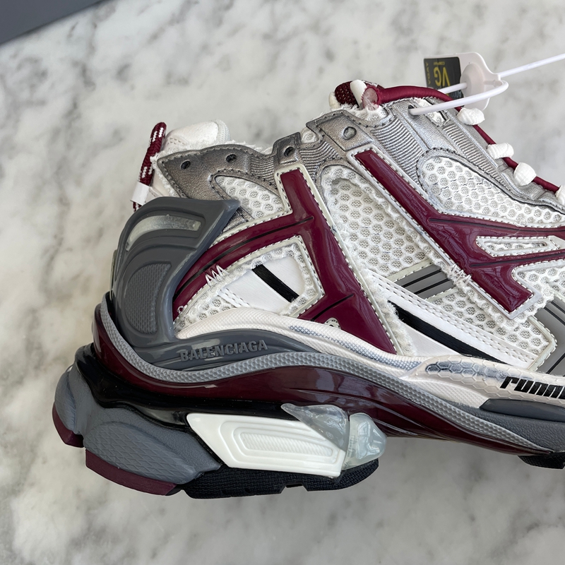 Balenciaga Runner Burgundy Grey (6)
